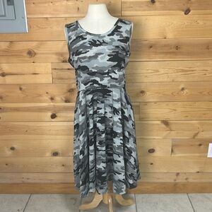 NWT LuLaRoe Nicki black gray camo camoflauge sleeveless flared midi dress XL